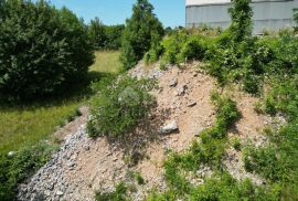 MATULJI, JURDANI, RUPA- građevinsko zemljište 9000m2 s GRAĐ. DOZVOLOM za halu i poslovno stambenu zgradu, Matulji, Land