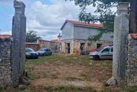 ISTRA,TINJAN- prekrasna starina idealna za turizam!, Tinjan, Famiglia