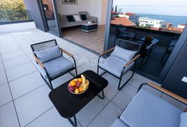 OPATIJA, CENTAR - luksuzan stan u novogradnji s bazenom i garažom u centru Opatije, Opatija, Apartamento