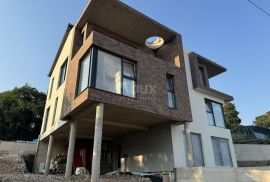 OPATIJA, PAVLOVAC - stan u novogradnji blizu Opatije 152m2 s pogledom na more i krovnom terasom, Matulji, شقة