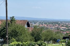 Slavonski Brod, Terreno