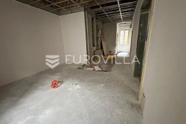 Zagreb, Palmotićeva, prekrasan stan u zgradi koja je u kompletnoj rekonstrukciji NKP 135 m2, Zagreb, Wohnung