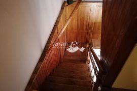 Istra, Ližnjan, kuća 80m2, zasebna kuća 34m2, vrt 401m2 #prodaja, Ližnjan, Σπίτι