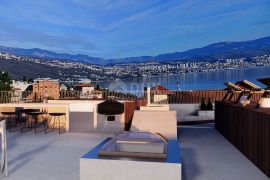 OPATIJA, CENTAR – luksuzan penthouse u centru Opatije, privatna pozicija i krovni bazen, samo 200m od mora, Opatija, Kвартира