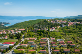 ISTRA, LABIN - Stan u urbanoj vili s pogledom na more, Labin, Stan