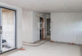 Umag, Lovrečica, Trosoban stan na prvom katu!, Umag, Appartement