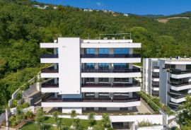 OPATIJA, CENTAR - stan u vrhunskoj novogradnji s pogledom na more, zajednički bazen, garaža, Opatija, Appartment