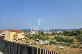 Novogradnja dvoetažni stan 117 m2,3S+DB,2 terase,400 m od mora, Punat, Kвартира