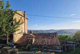 ISTRA, LIVADE (OKOLICA) - Kamene starine s panoramskim pogledom, Oprtalj, بيت