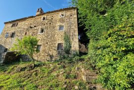 ISTRA, LIVADE (OKOLICA) - Kamene starine s panoramskim pogledom, Oprtalj, Ev