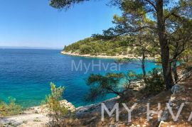 Građevinko zemljište uz more na Korčuli, Vela Luka, Terra