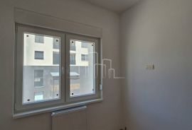 Dvosoban stan 48.29m2 USKORO USELJIVO Lamela Centar Prodaja, Istočno Novo Sarajevo, Flat