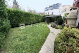 Zagreb Maksimir Jordanovac kuća u nizu 260 m2, Zagreb, House