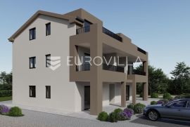 Istra, Žbandaj, stan u prizemlju s dvorištem od 190m2, Poreč, Wohnung