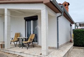 ISTRA, BARBAN - Nekretnina u blizini mora, Barban, Haus