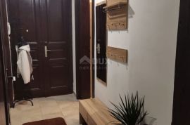 RIJEKA, CENTAR - raskošni 3-sobni stan+dnevni boravak, Rijeka, Apartamento