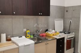 RIJEKA, CENTAR - raskošni 3-sobni stan+dnevni boravak, Rijeka, Apartamento