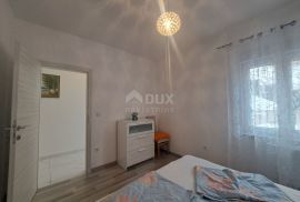 OPATIJA, OPRIĆ - apartmanska vila s 5 apartmana i bazenom, Opatija - Okolica, Σπίτι