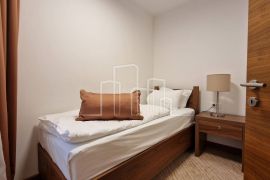 Opremljen komforan apartman od 51m2 2 sprat apart Hotel Vučko, Pale, Appartement