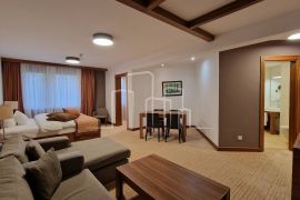 Opremljen komforan apartman od 51m2 2 sprat apart Hotel Vučko, Pale, Appartement