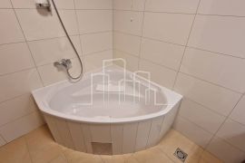 Opremljen komforan apartman od 51m2 2 sprat apart Hotel Vučko, Pale, Appartement