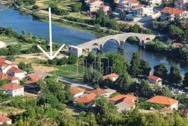 Atraktivno zemljište Trebinje 1600m2 prodaja, Tierra