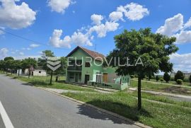 Baranja, Kneževi Vinogradi, poslovni prostor 120 m2, stambeni 160 m2, Kneževi Vinogradi, Propriété commerciale