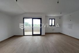 Istra, Medulin, stan 2SS + DB, podno grijanje, 2 parking mjesta, Medulin, Appartment