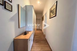 Belveder, uređen 2-soban s dnevnim boravkom, balkon, Rijeka, Appartamento