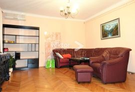 Centar, 110m2, 4-soban, Rijeka, Wohnung