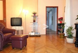 Centar, 110m2, 4-soban, Rijeka, Appartement