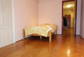 Centar, 110m2, 4-soban, Rijeka, Appartement