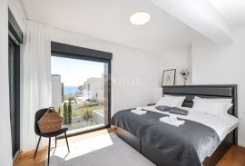 PRIVLAKA, ZADAR - Izvanredna prilika! Penthouse u 1. redu do mora, Privlaka, Kвартира