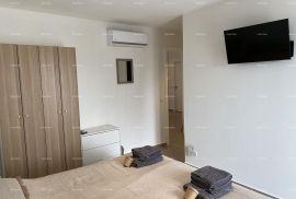 Stan Premantura! Luksuzan apartman!, Medulin, Appartamento