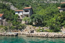 Jablanac kuća na samom moru, Senj, Casa