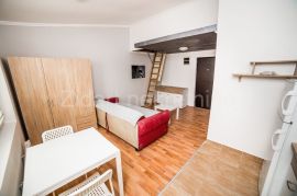 Ledine kod Akva Parka, stan 23m2 + 4m2 ostava, Novi Beograd, Appartamento