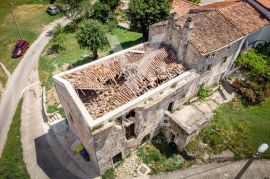 Kršan, okolica, 2 kuće za renovaciju, Kršan, House