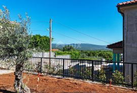 OTOK KRK, GARICA - Luksuzna vila s bazenom na mirnoj lokaciji, Vrbnik, Kuća