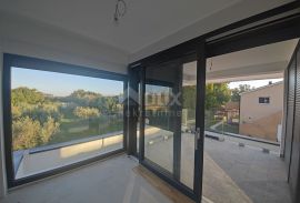 OTOK KRK, MALINSKA - moderna dvojna kuća s bazenom, Malinska-Dubašnica, Casa