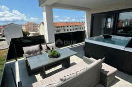 ZADAR, PRIVLAKA - Penthouse na 130m od mora, Privlaka, Apartamento