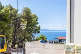 Makarska, dvosoban stan s vrtom  NKP 82, 27 m2, Makarska, Apartamento