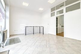 Zagreb, Trešnjevka, ulični poslovni prostor NKP 70 m2, Zagreb, Propriedade comercial