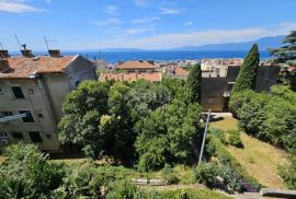 RIJEKA, BULEVARD - prostrani 2-sobni stan s pogledom na more, Rijeka, Apartamento