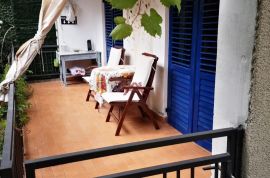 Crikvenica, Centar, 3- sobni apartman 80 m2 sa terasom., Crikvenica, Appartamento