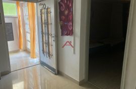 Crikvenica, Centar, 3- sobni apartman 80 m2 sa terasom., Crikvenica, Appartamento