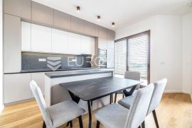 Zagreb, Maksimir ekskluzivan trosoban penthouse 100m2 + GPM PRVO USELJENJE, Zagreb, Διαμέρισμα