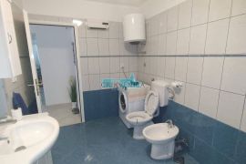 Stan u kući 200 metara od mora, Bunica, Senj, Appartment