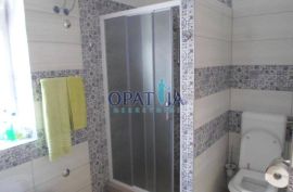 Opatija - blizina centra, 2 stana 65 i 31 m2, Opatija, Apartamento