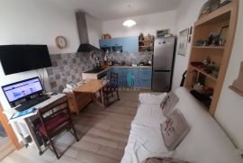 Opatija - blizina centra, 2 stana 65 i 31 m2, Opatija, Apartamento