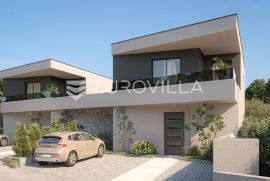 Šibenik, Brodarica, prekrasna novoizgrađena kuća u mirnom dijelu NKP 141,5 m2, Šibenik - Okolica, House